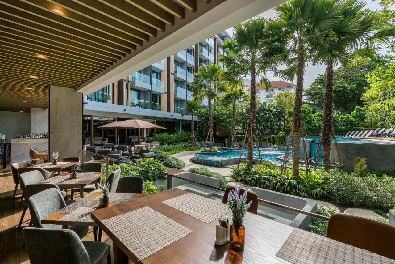 Hotel Amber Pattaya Exterior photo