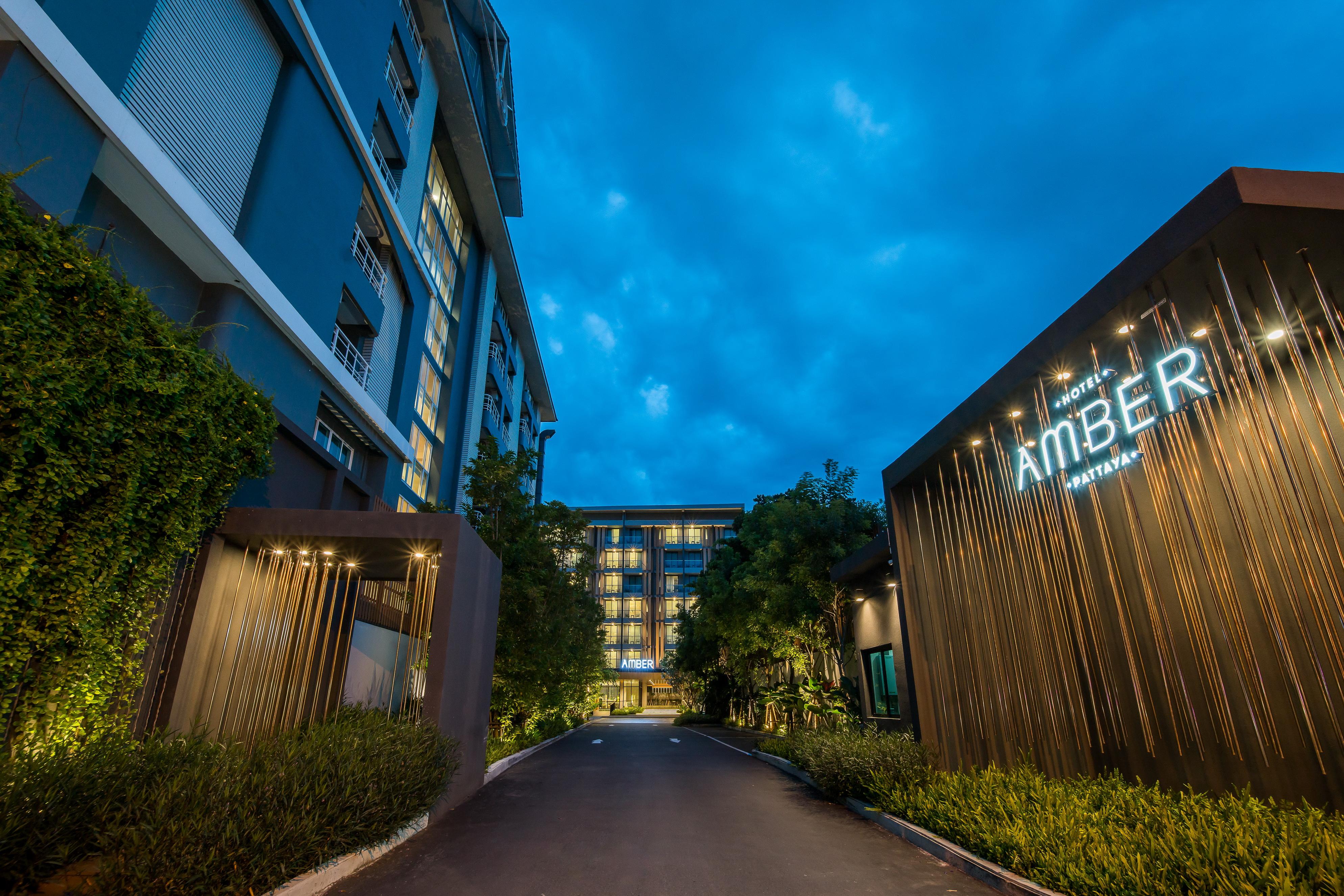 Hotel Amber Pattaya Exterior photo