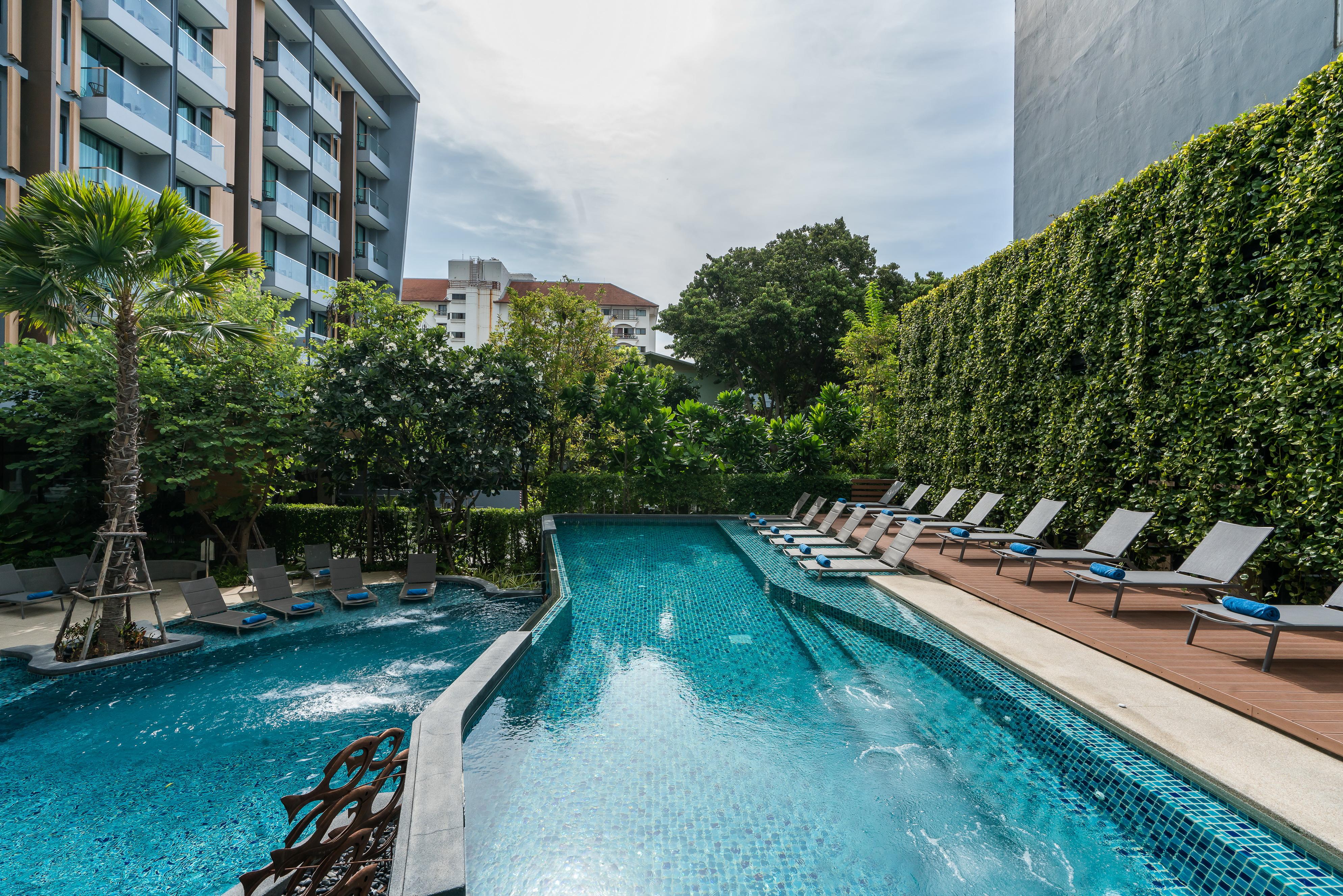 Hotel Amber Pattaya Exterior photo
